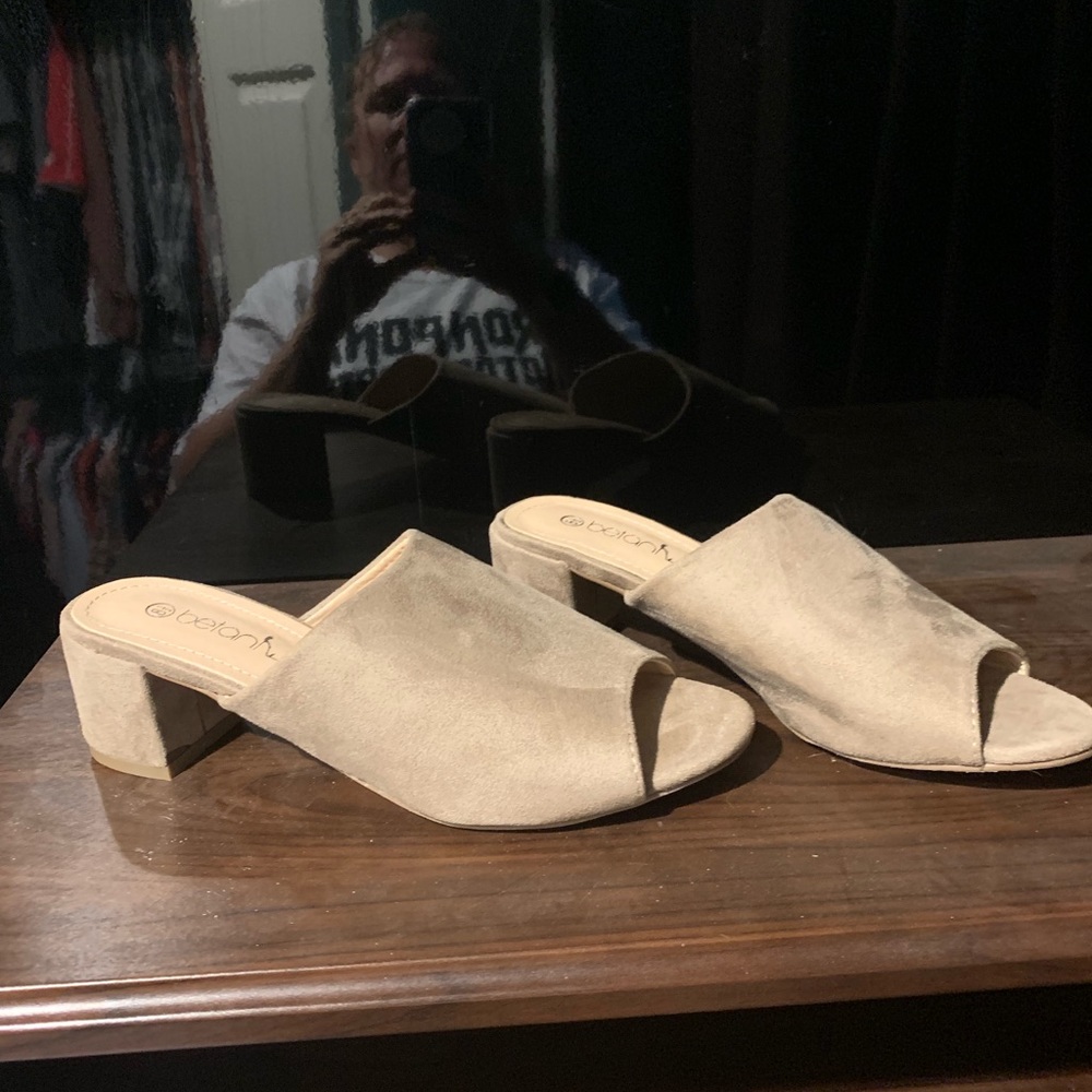 Suede light tan dress shoes